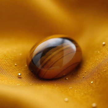 TIGER EYE